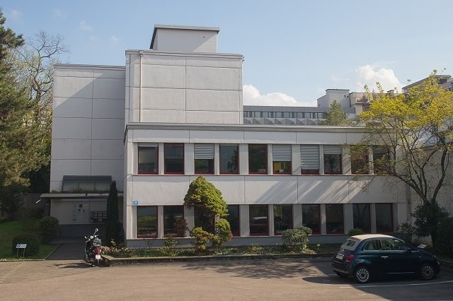 30m² office, foto 1 di 3