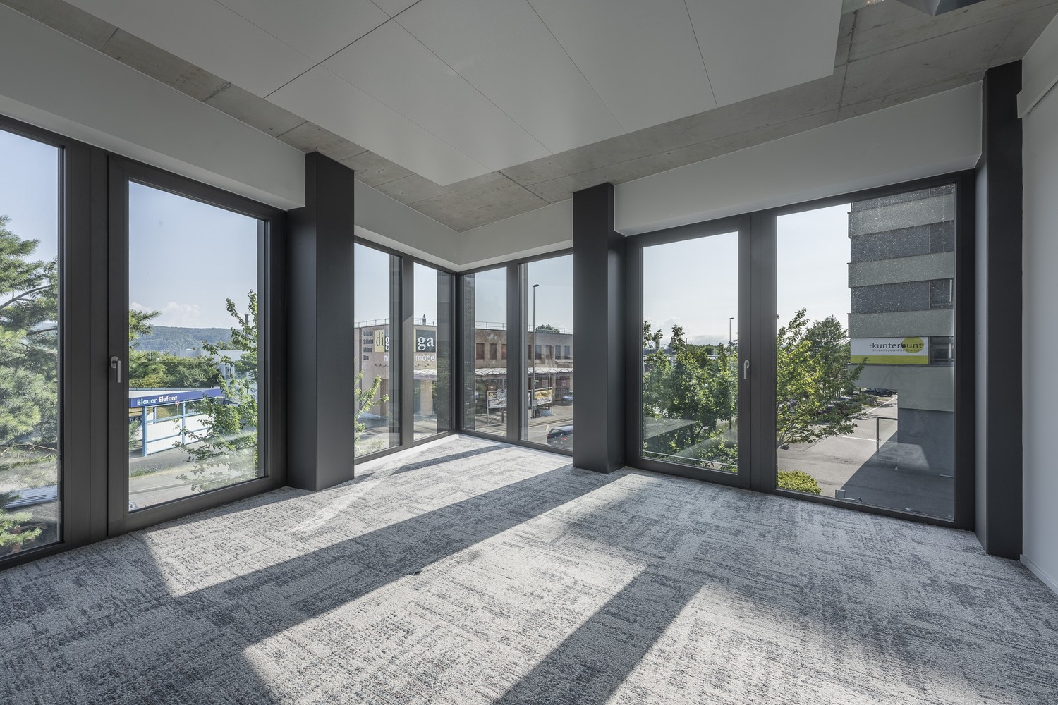 118m² commerciale
