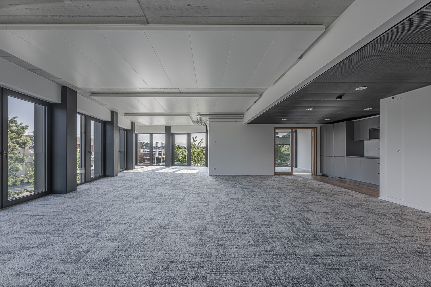 118m² commerciale