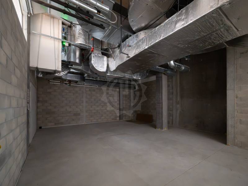 21m² di locale commerciale