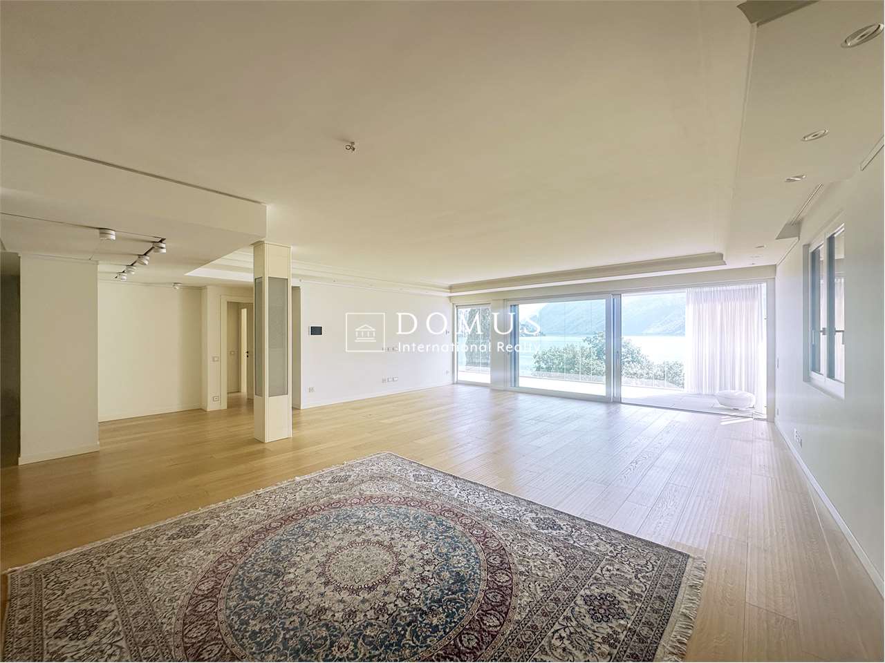 6 ½ rooms apartment, foto 2 di 10