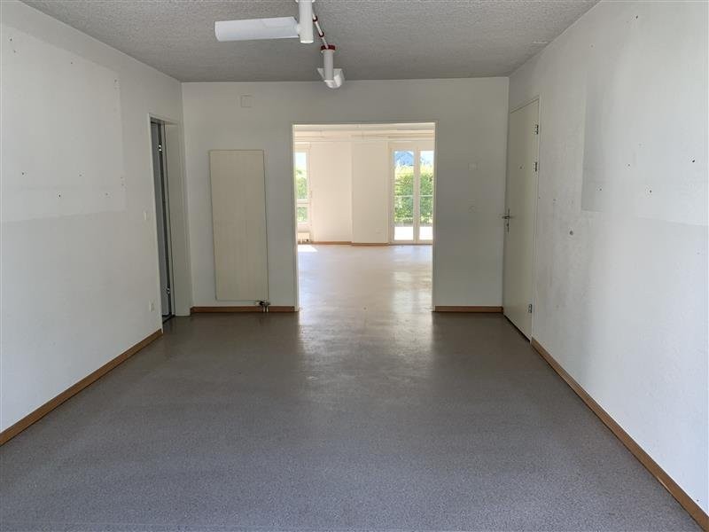 102m² commercial, foto 5 di 10