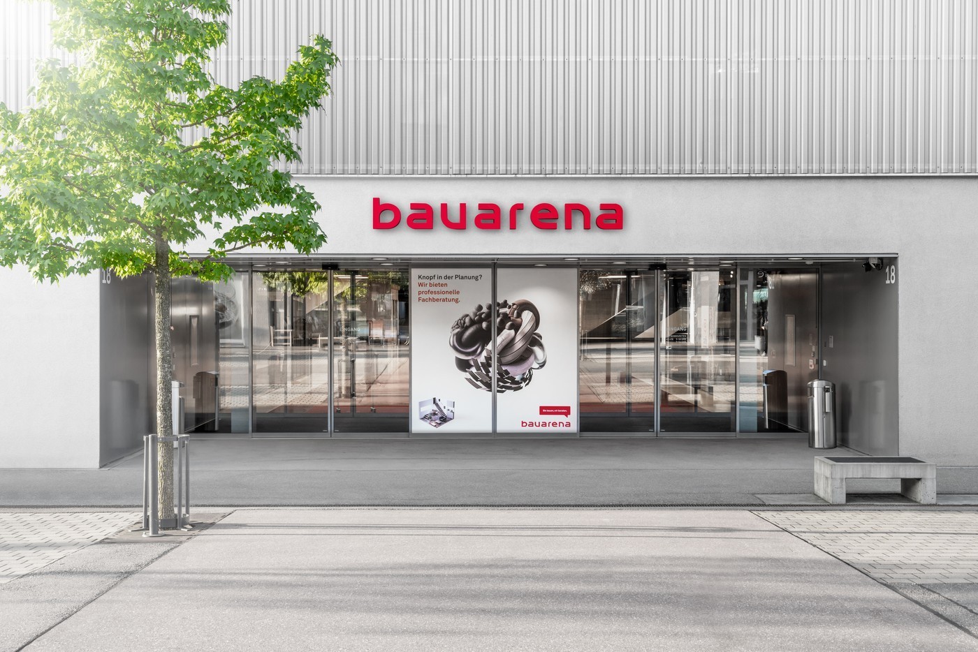 557m² shop