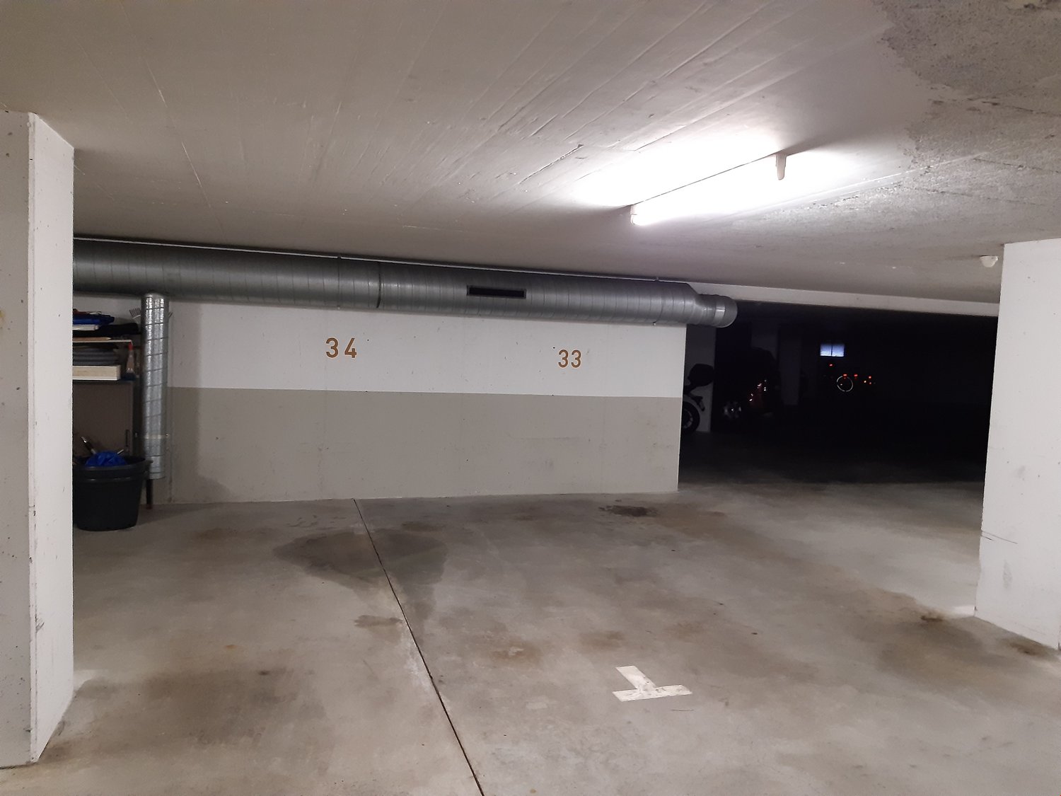 Posto disponibile, foto 1 di 2