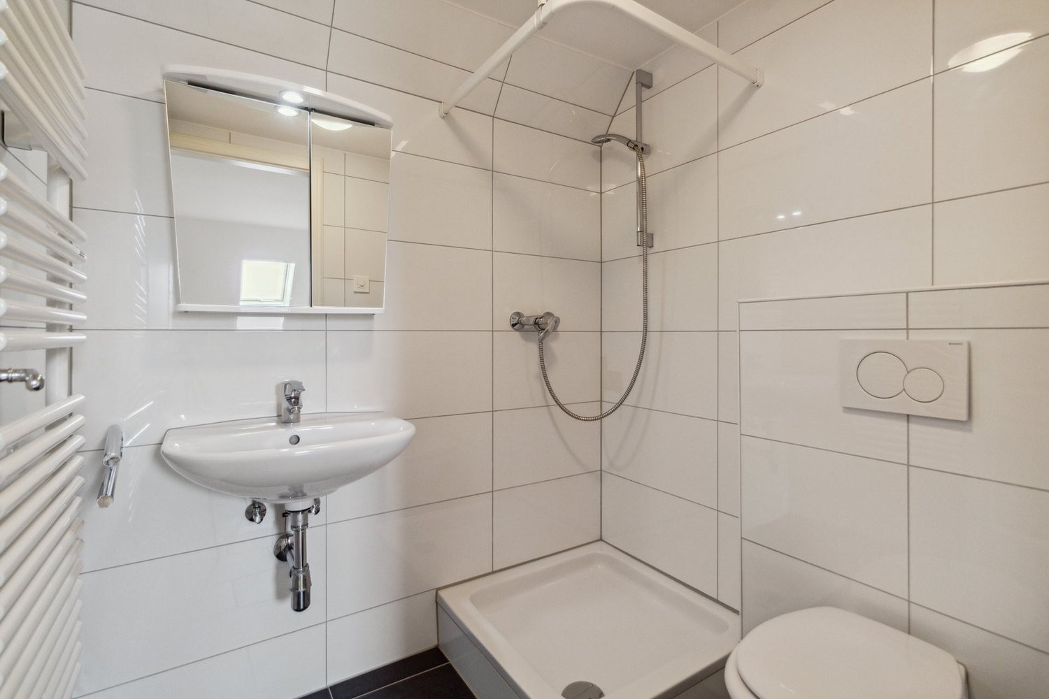 Appartamento di 2 ½ locali, foto 3 di 6