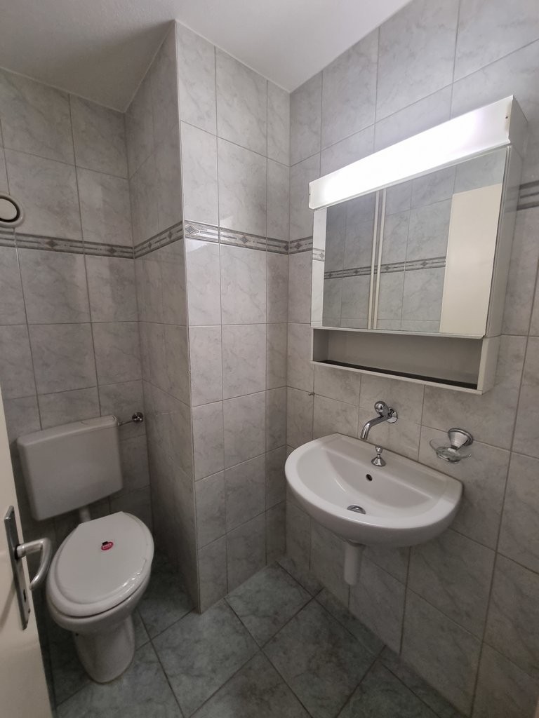 Appartamento di 5 locali, foto 6 di 9