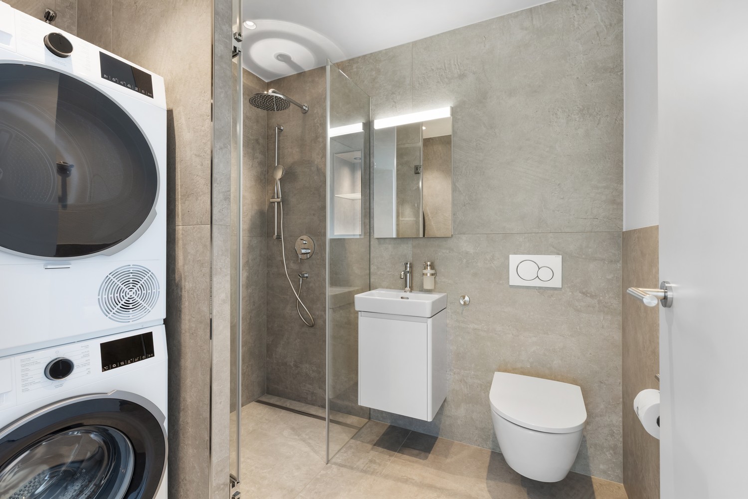 Appartamento mansardato di 2 ½ locali, foto 8 di 9