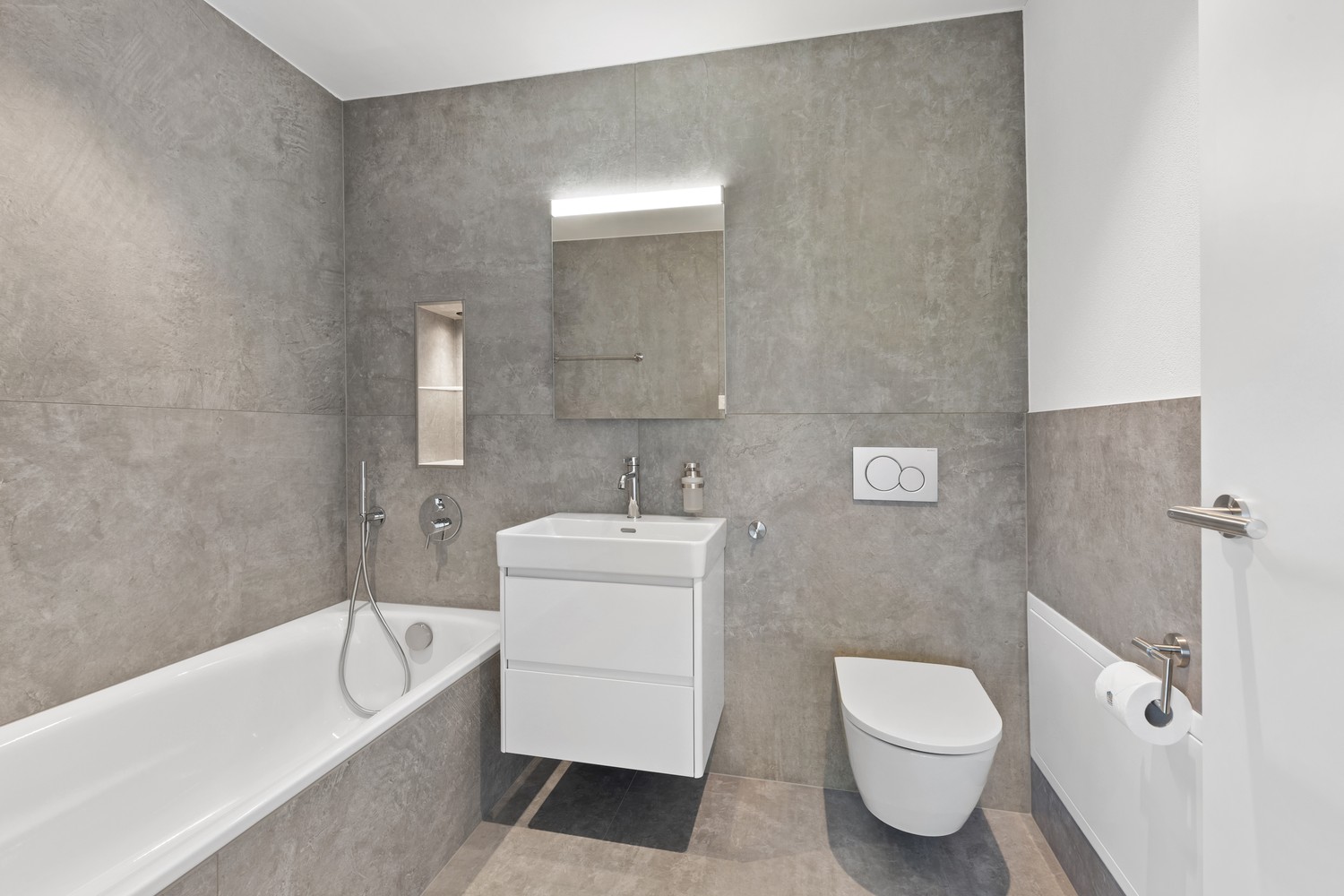 Appartamento mansardato di 2 ½ locali, foto 7 di 9