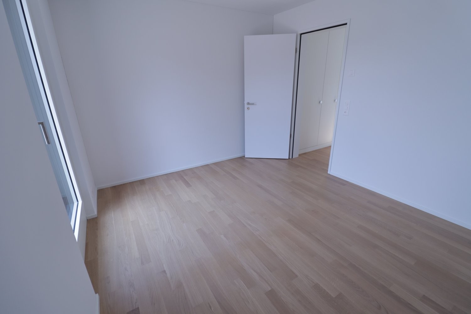Appartamento attico di 5 ½ locali, foto 6 di 8