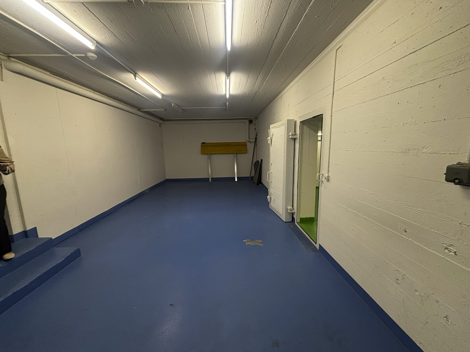 Compartimento di cantina di 92m²