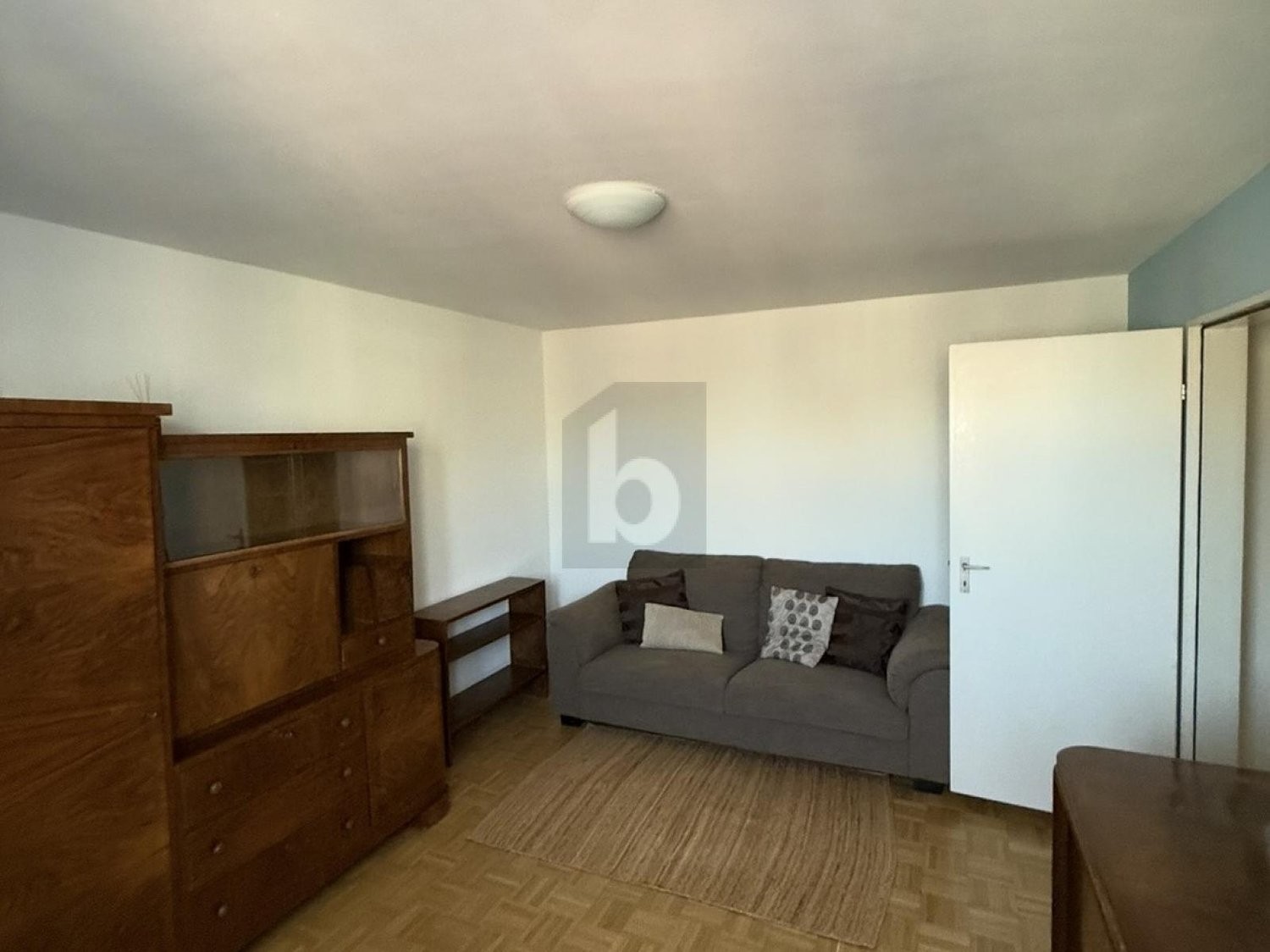 appartamento arredato con 3 locali, foto 1 di 4