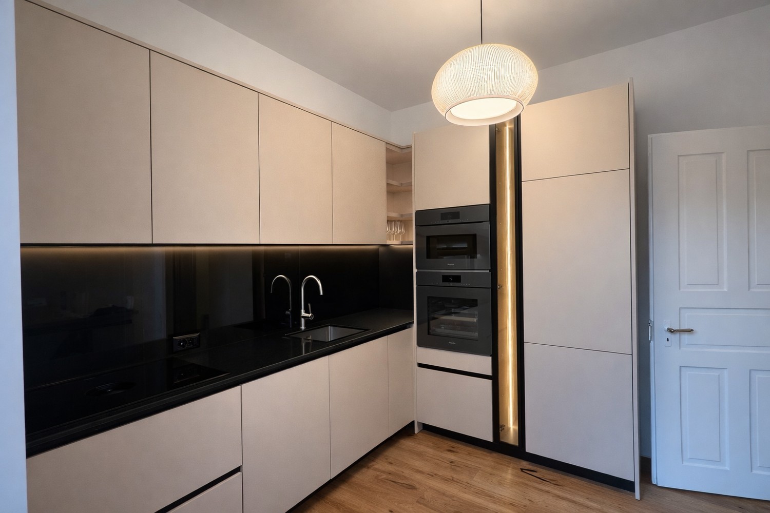 Appartamento di 2 ½ locali, foto 3 di 4