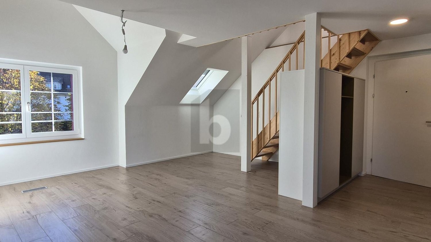 duplex di 2 ½ locali, foto 3 di 4