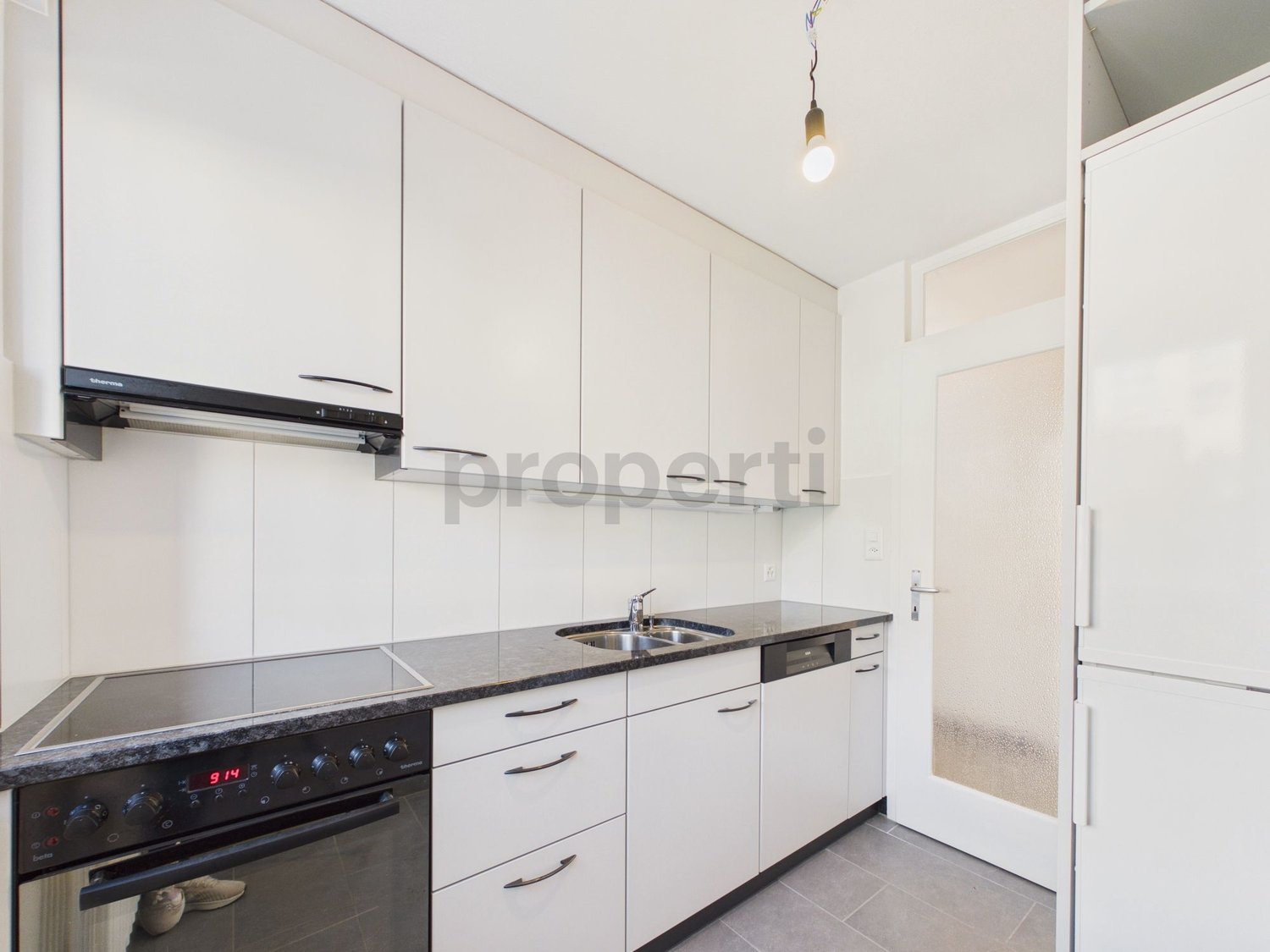 appartamento di 2 locali, foto 1 di 9