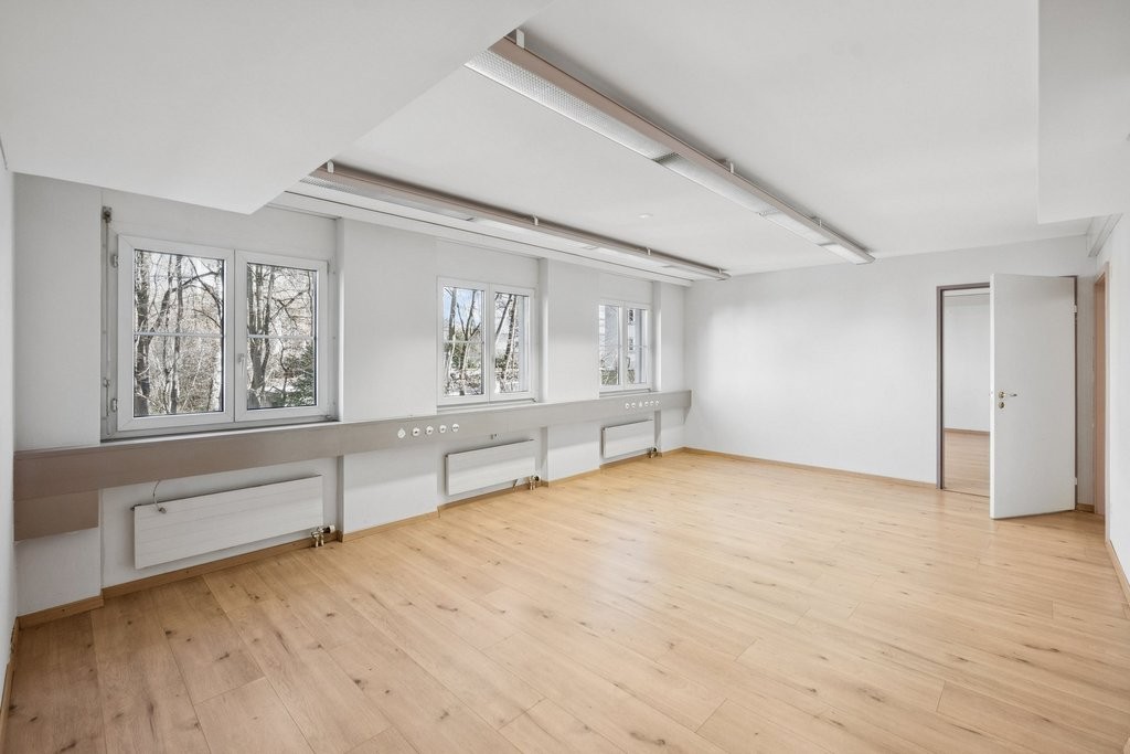 95m² ufficio, foto 2 di 9