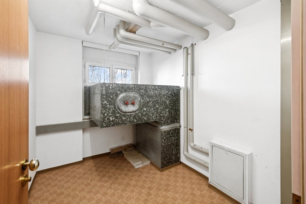 95m² ufficio, foto 5 di 9