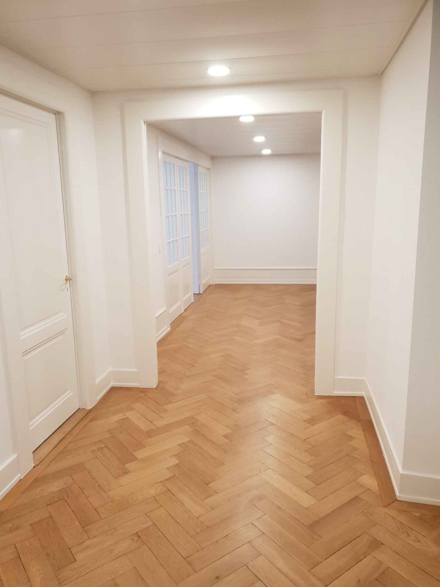 89m² ufficio, foto 2 di 6