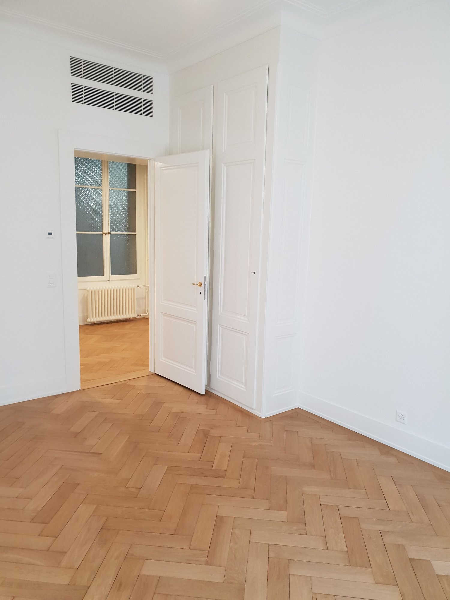 89m² ufficio, foto 4 di 6