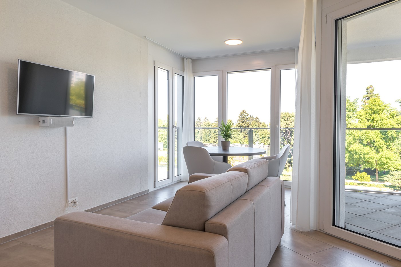 Appartamento arredato di 2 ½ locali, foto 4 di 8