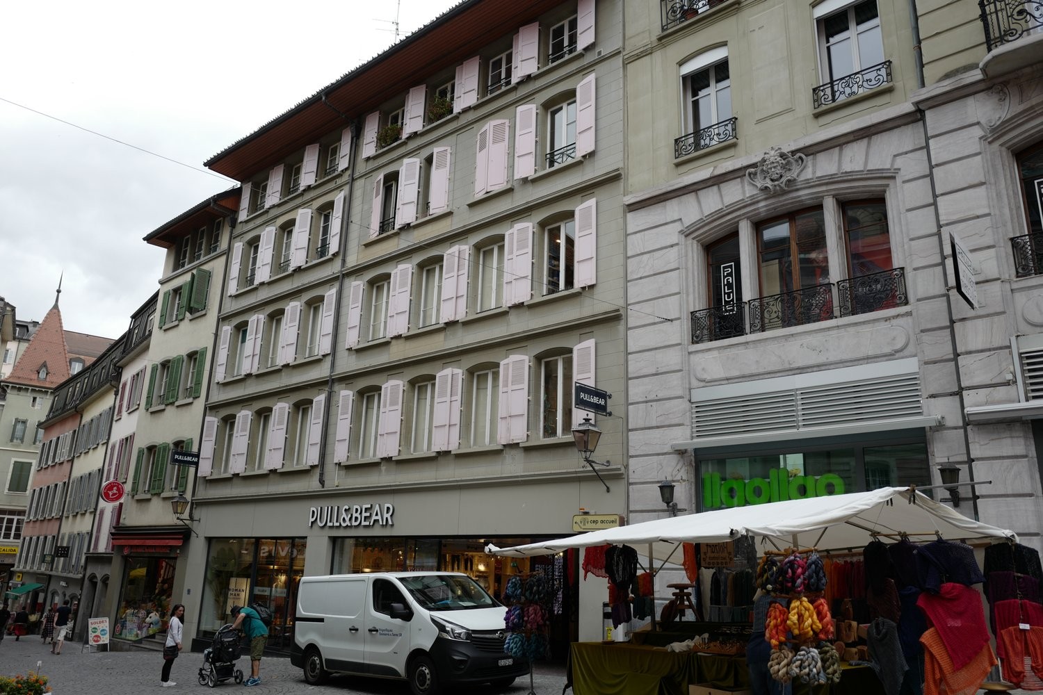 Negozio, foto 1 di 6
