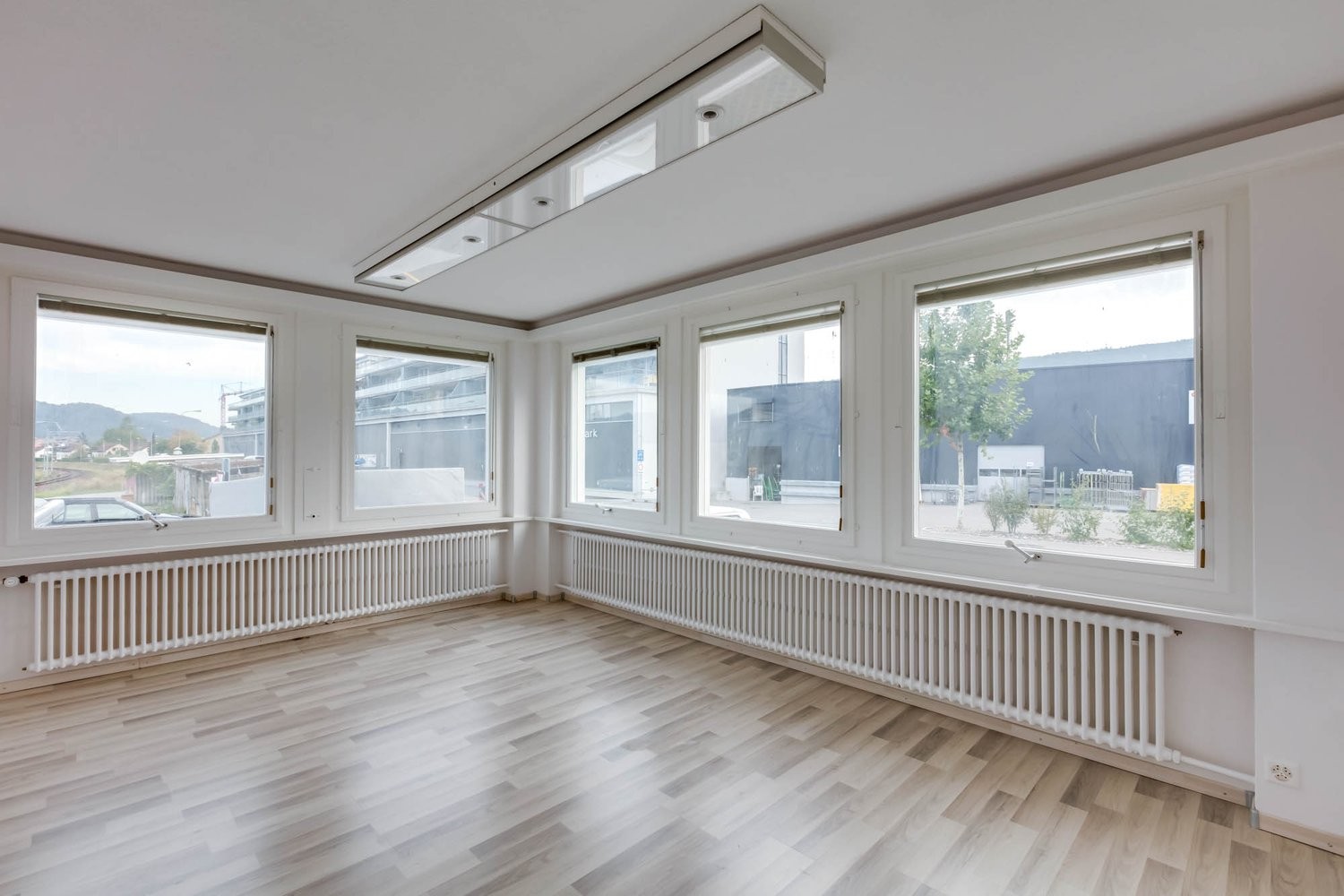 96m² ufficio