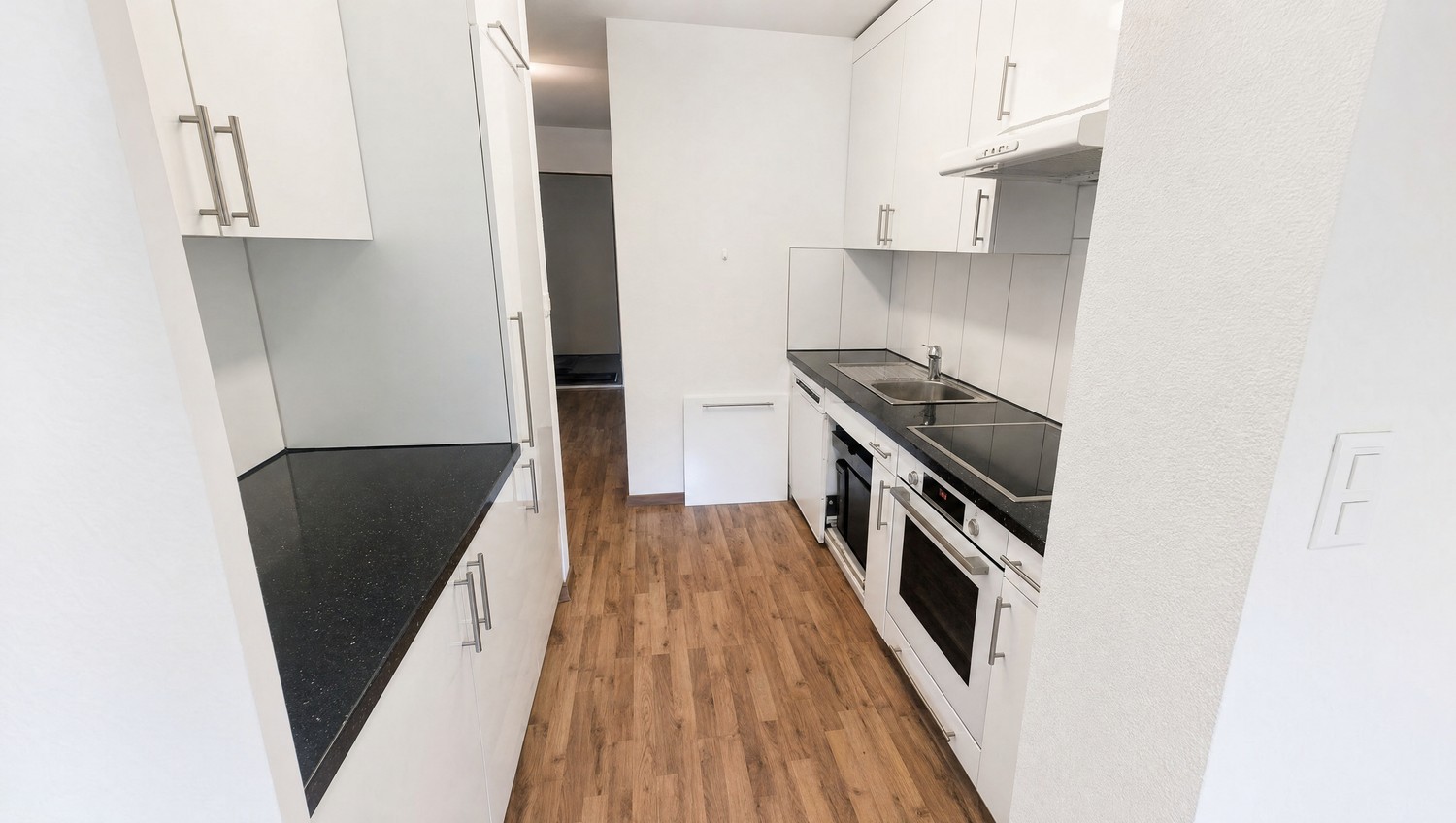 Appartamento di 2 ½ locali, foto 2 di 6