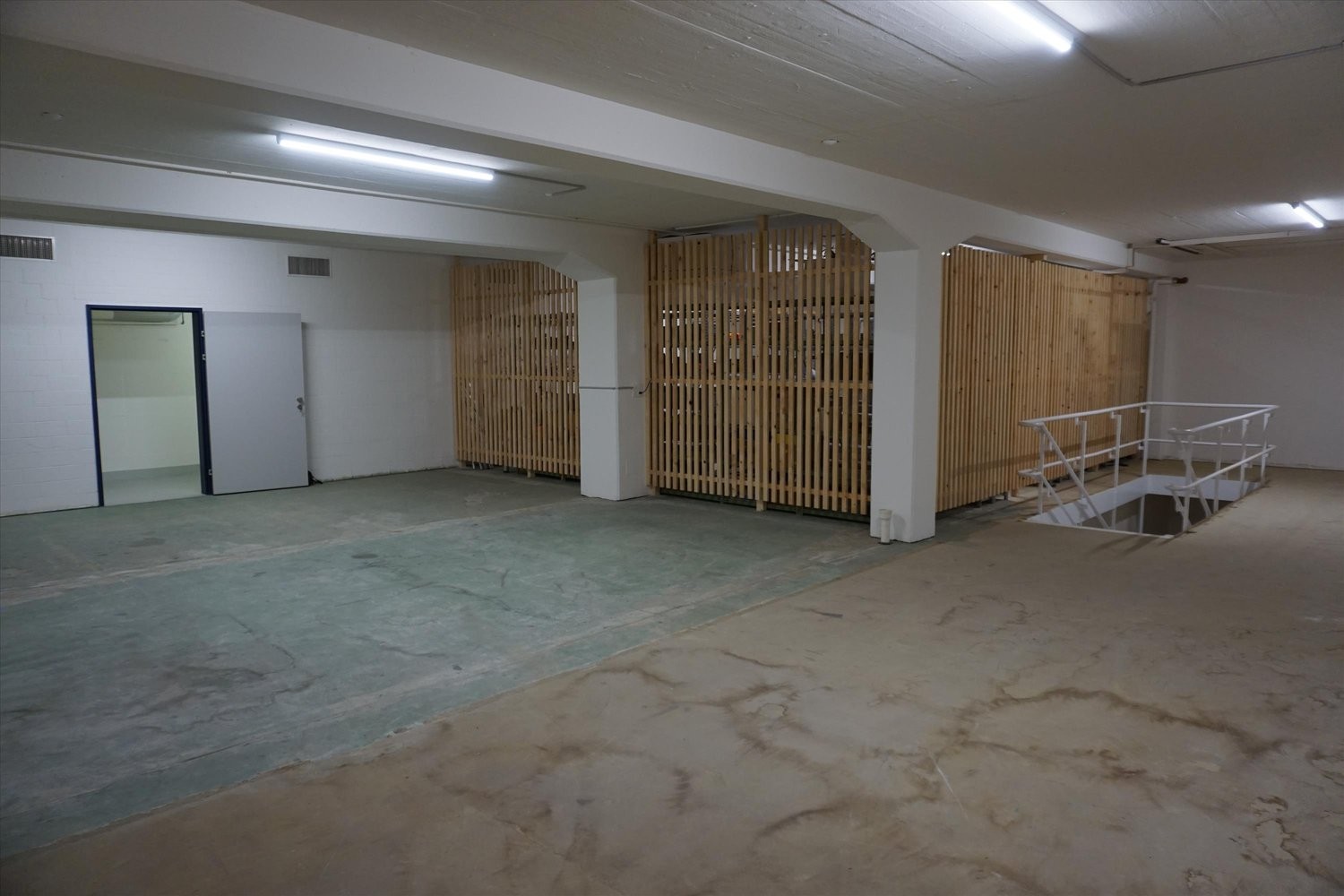 Locale deposito di 92m²