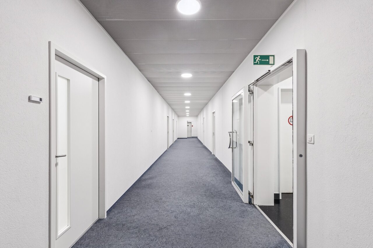 158m² bureau