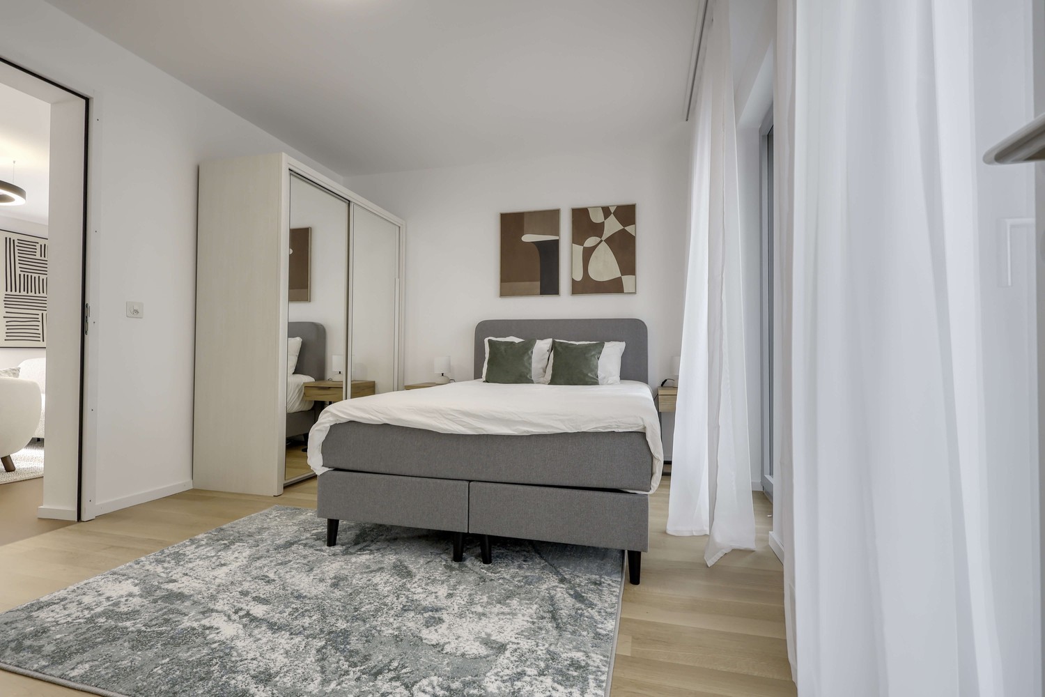 Studio, foto 1 di 10