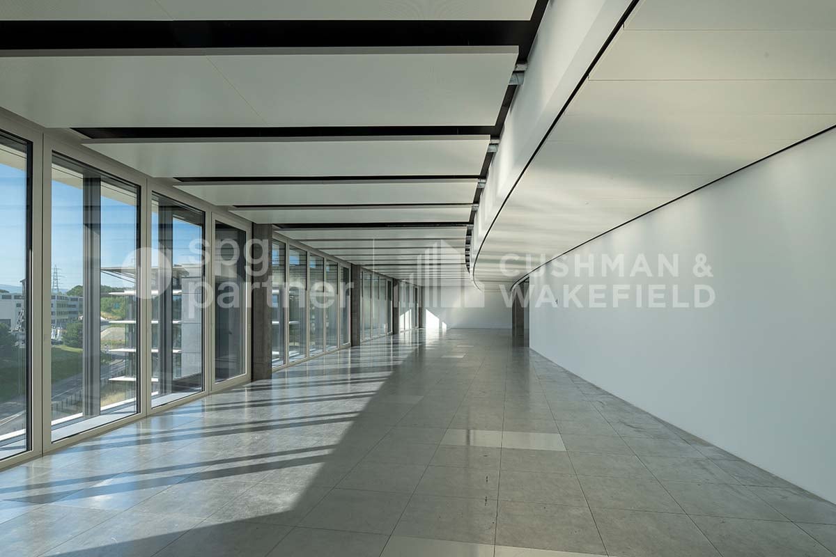 5000m² ufficio