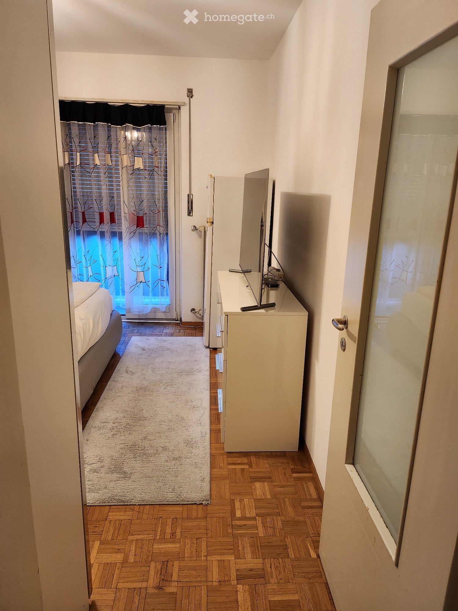 1 room single room
