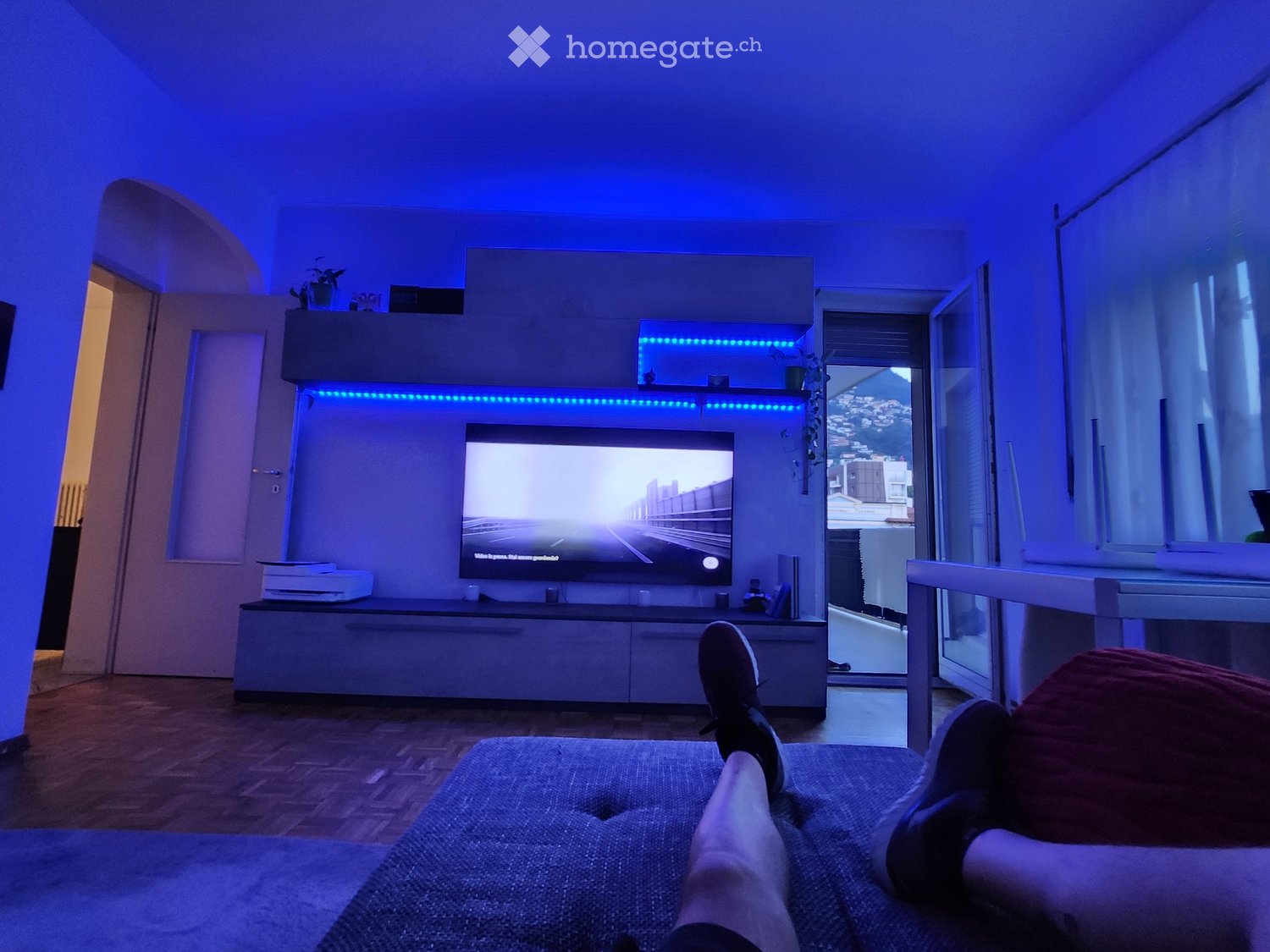 1 room single room