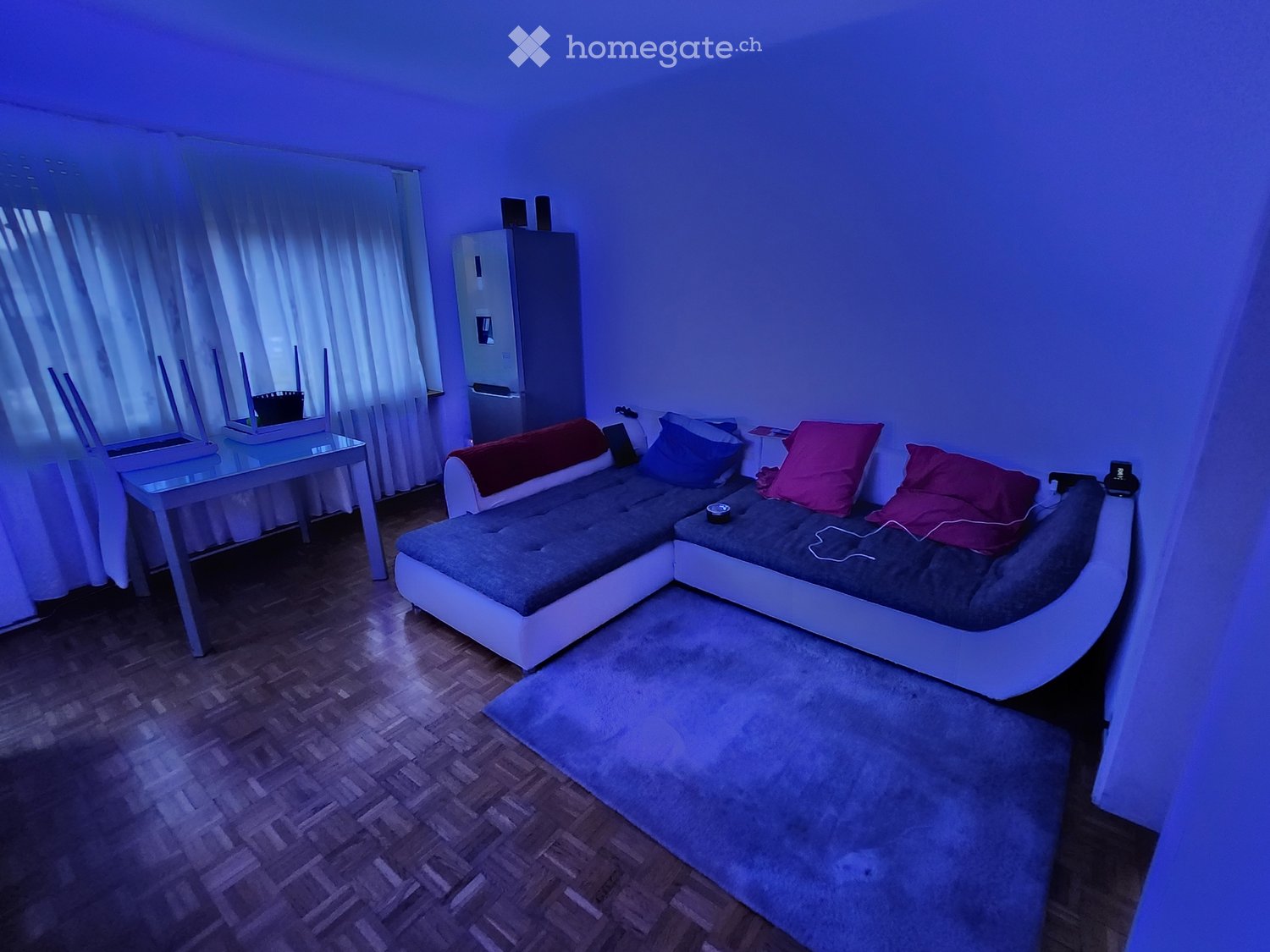 1 room single room