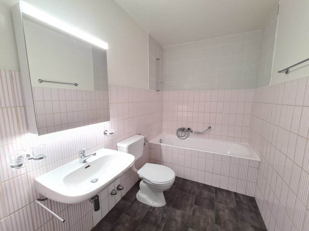appartamento di 2 locali, foto 1 di 7