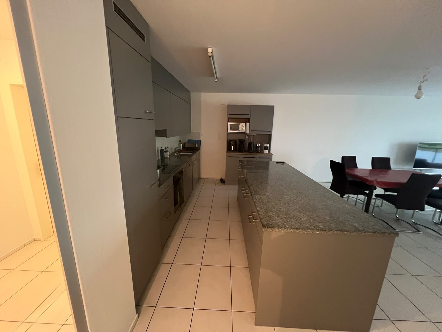 Appartamento di 3 ½ locali, foto 1 di 10