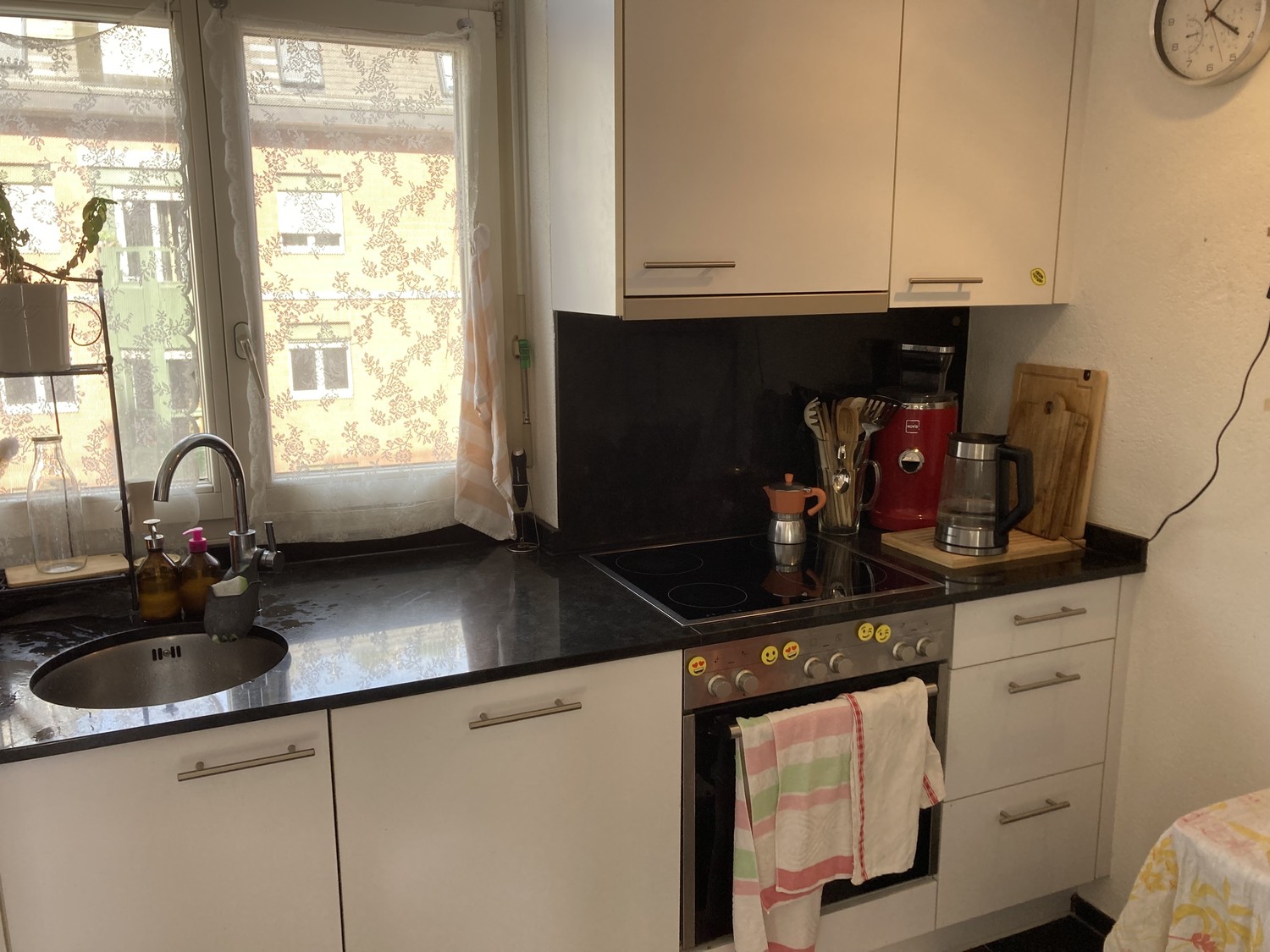 Camera in un appartamento condiviso
