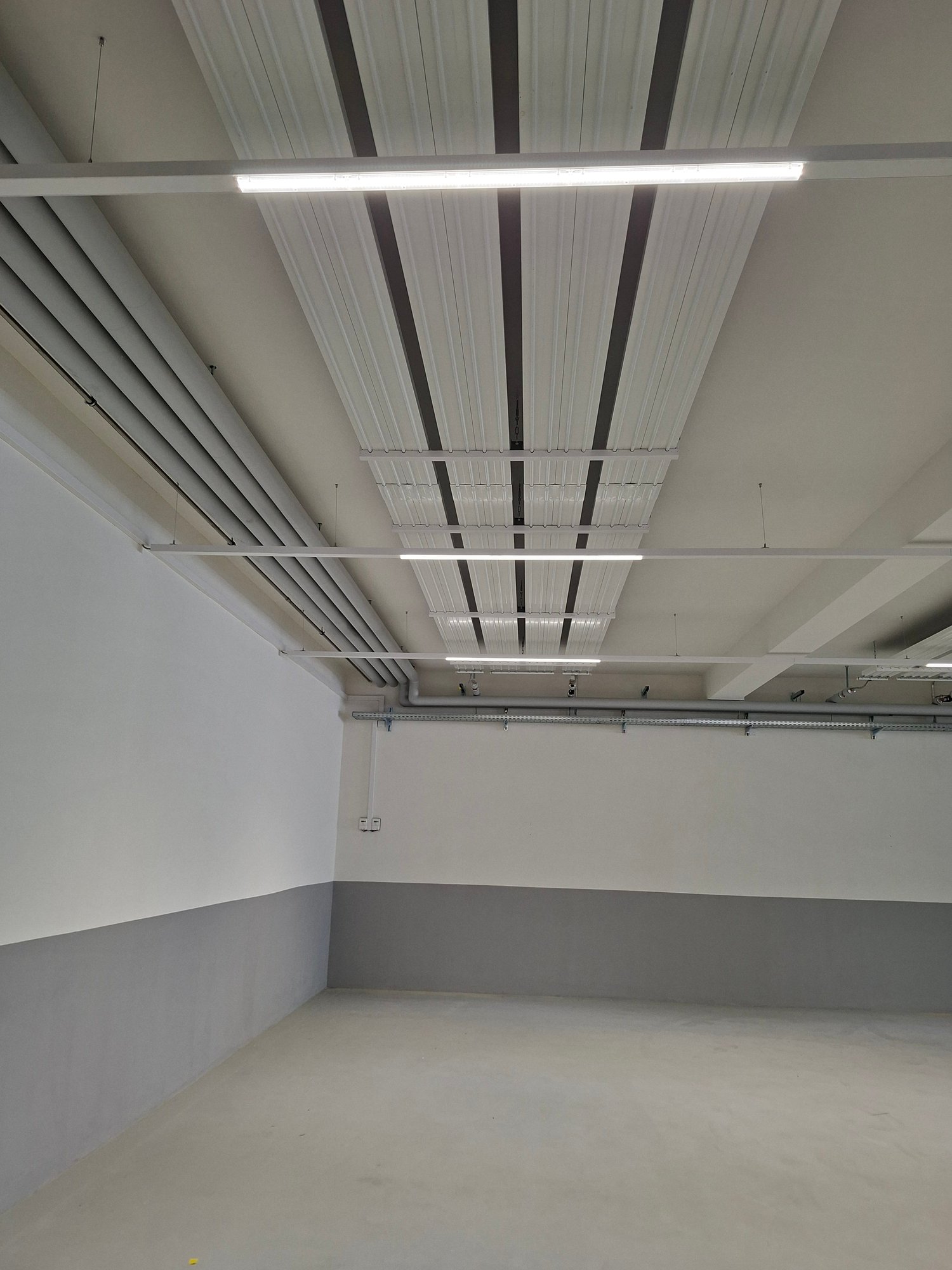 95m² oggetto industriale