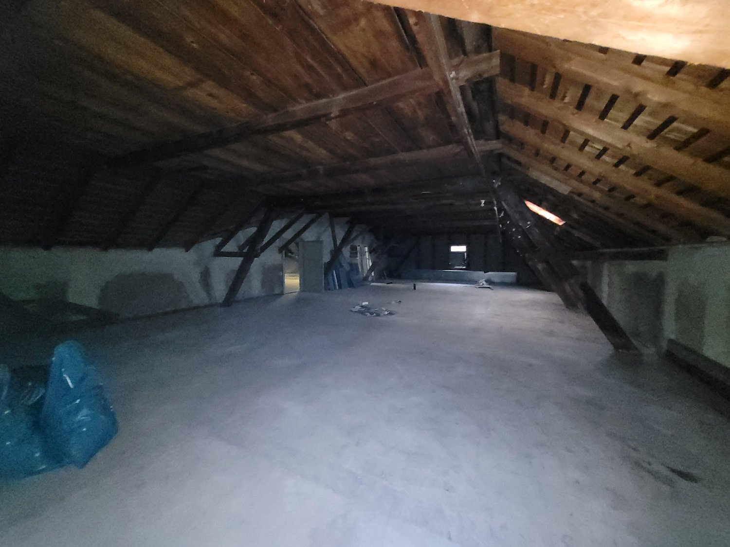 964m² di deposito