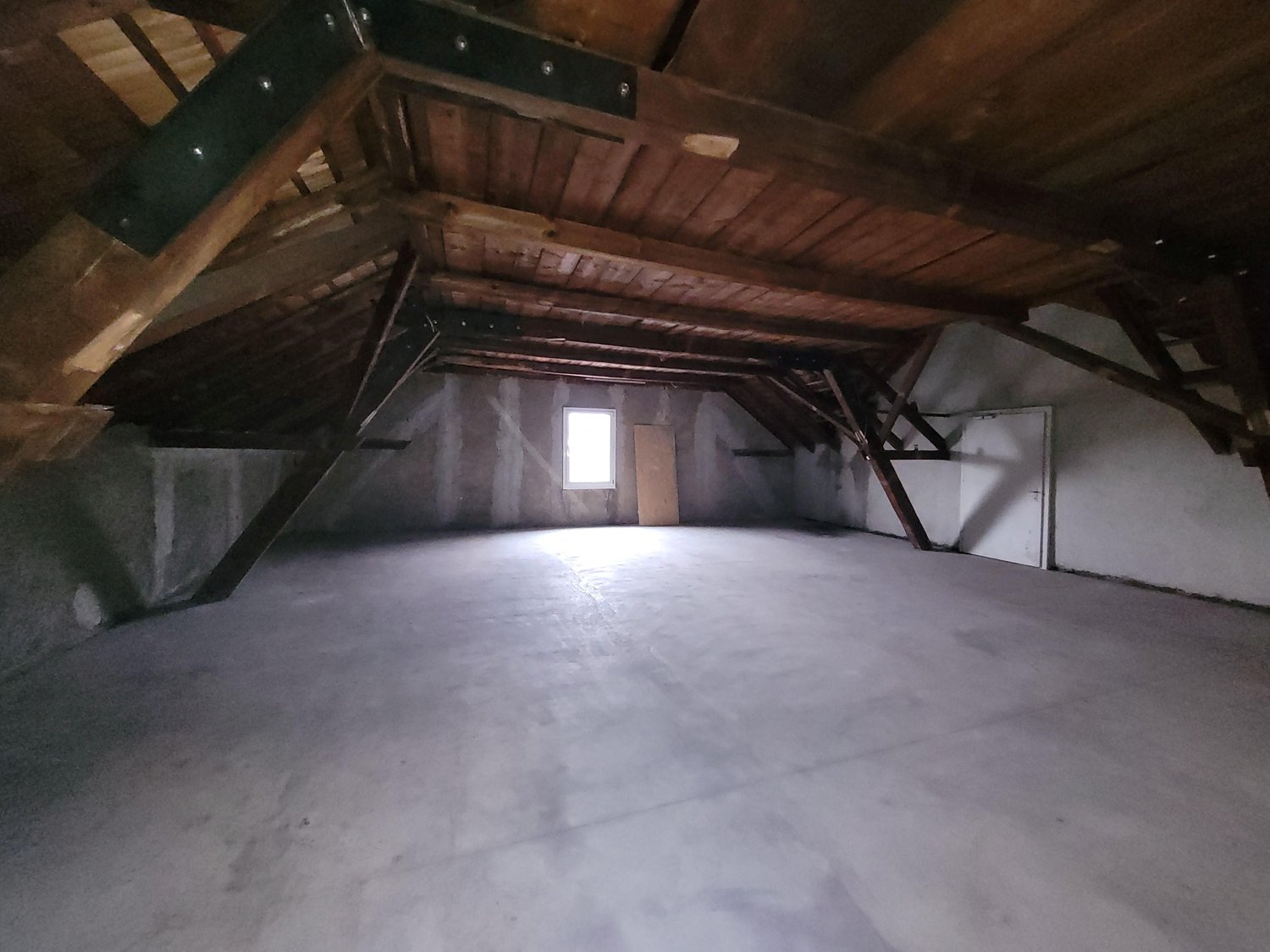 964m² di deposito