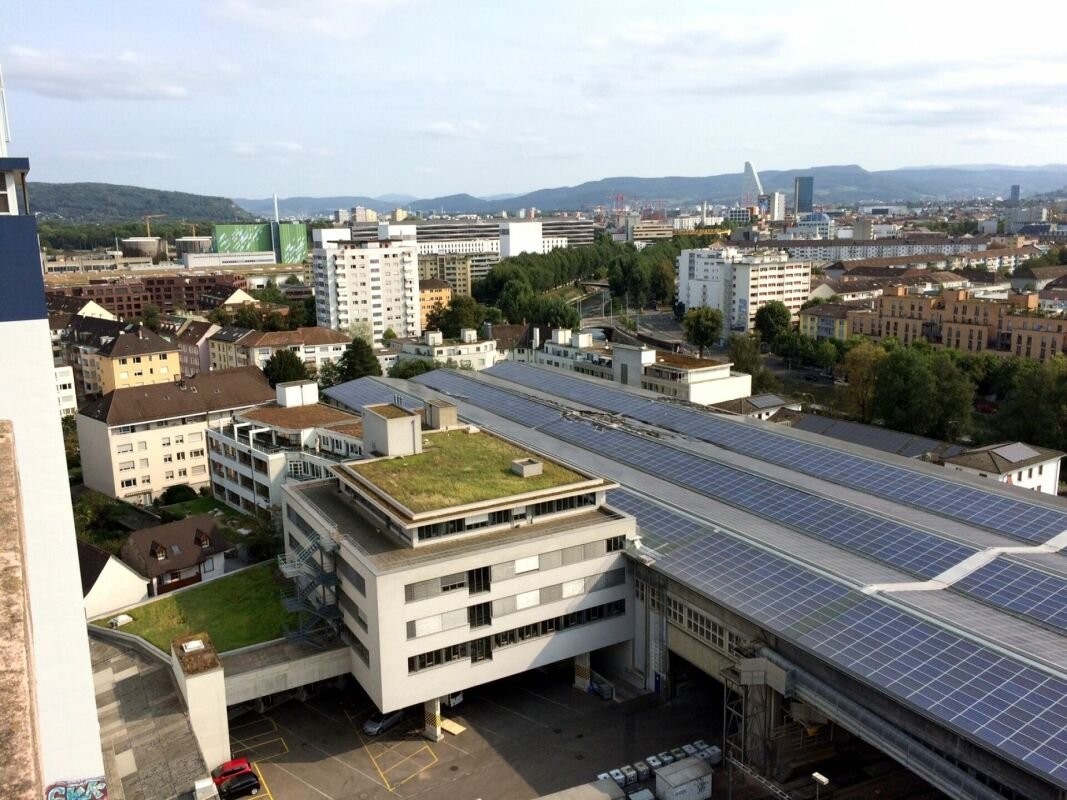 832m² commerciale