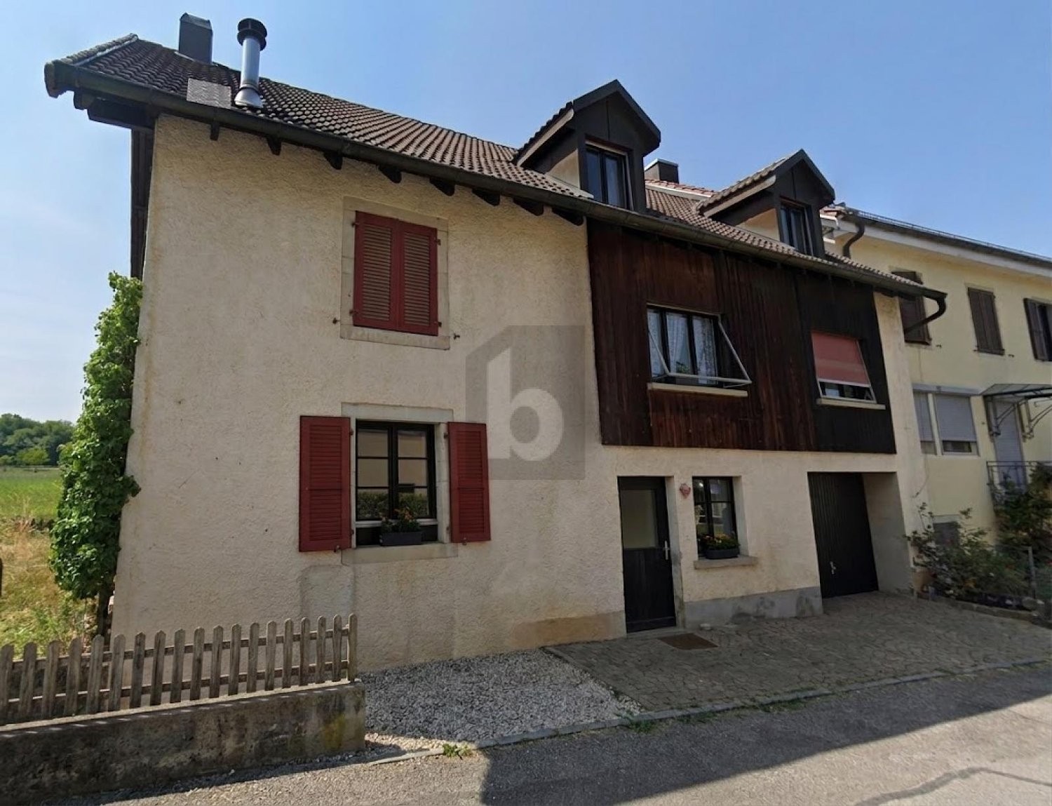 6 rooms duplex house