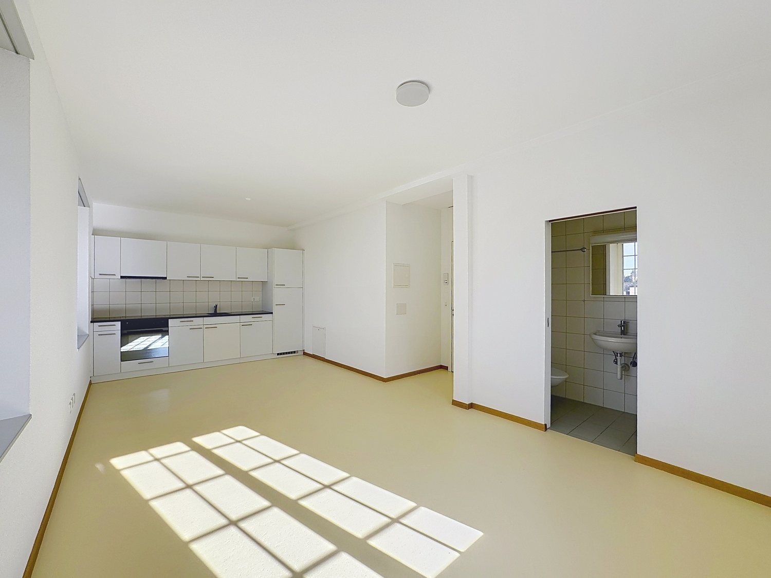 Appartamento di 2 ½ locali, foto 2 di 6