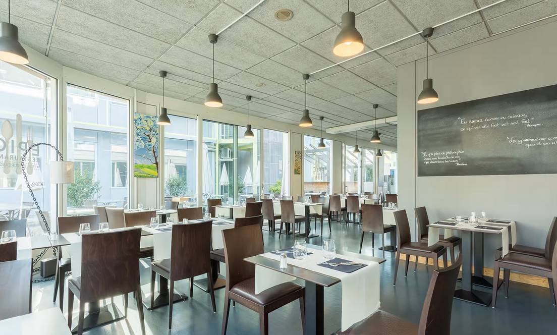 552m² commerciale
