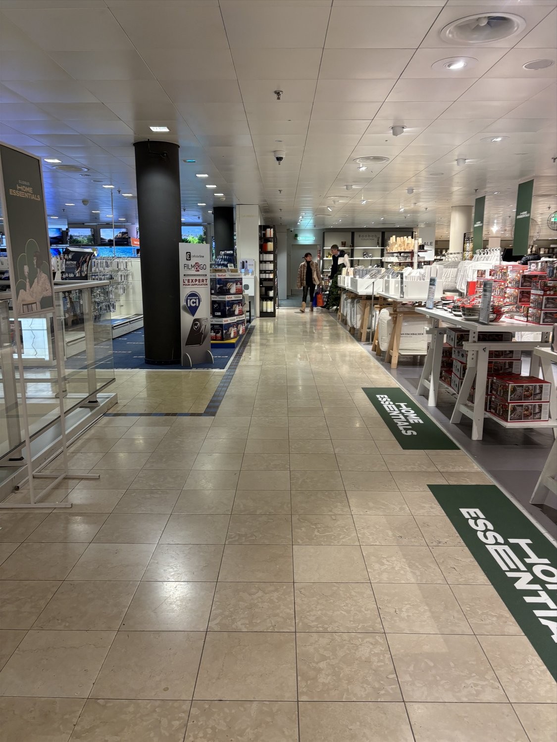 519m² negozio