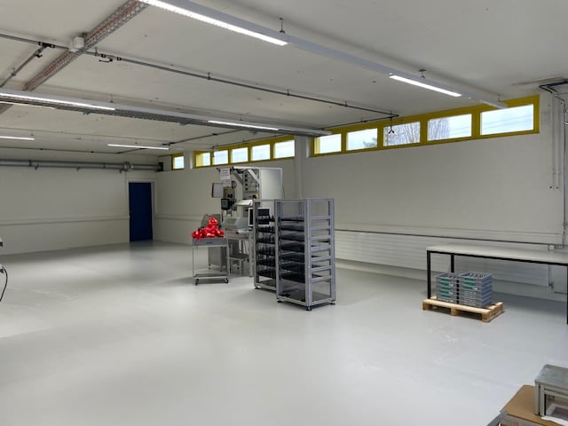 867m² commercial