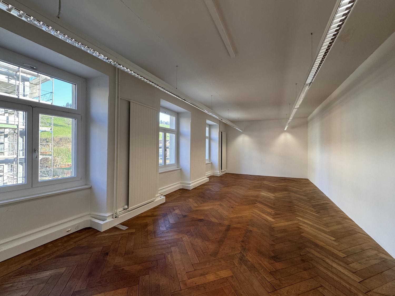 35m² commercial