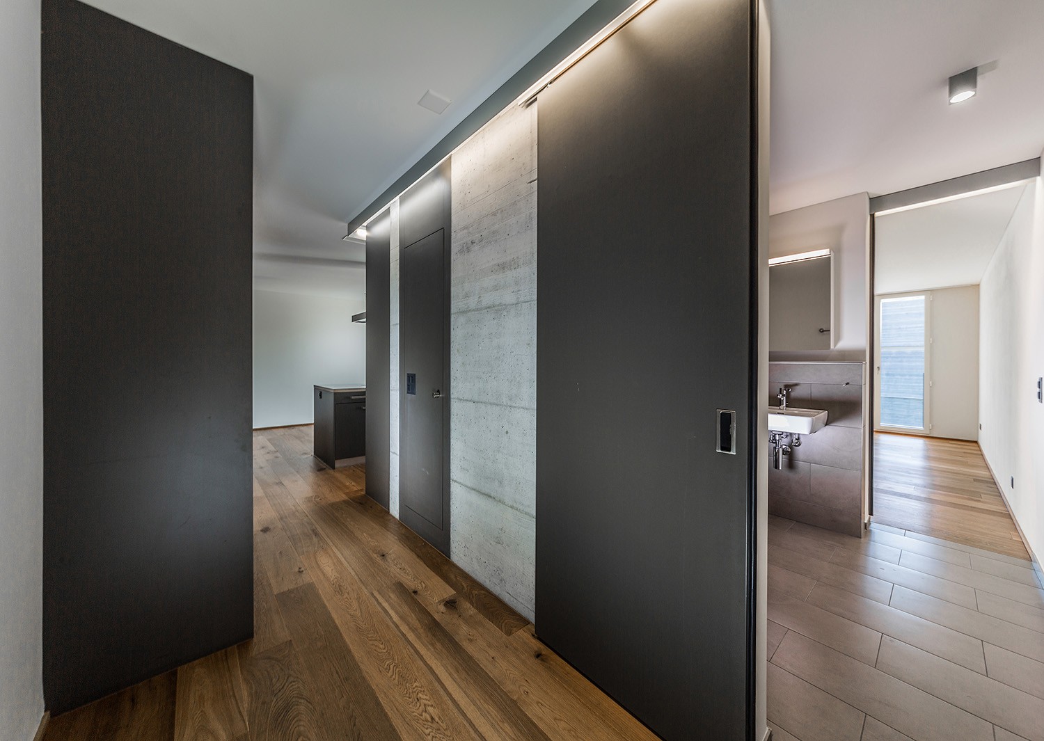 Appartamento di 2 ½ locali, foto 1 di 6