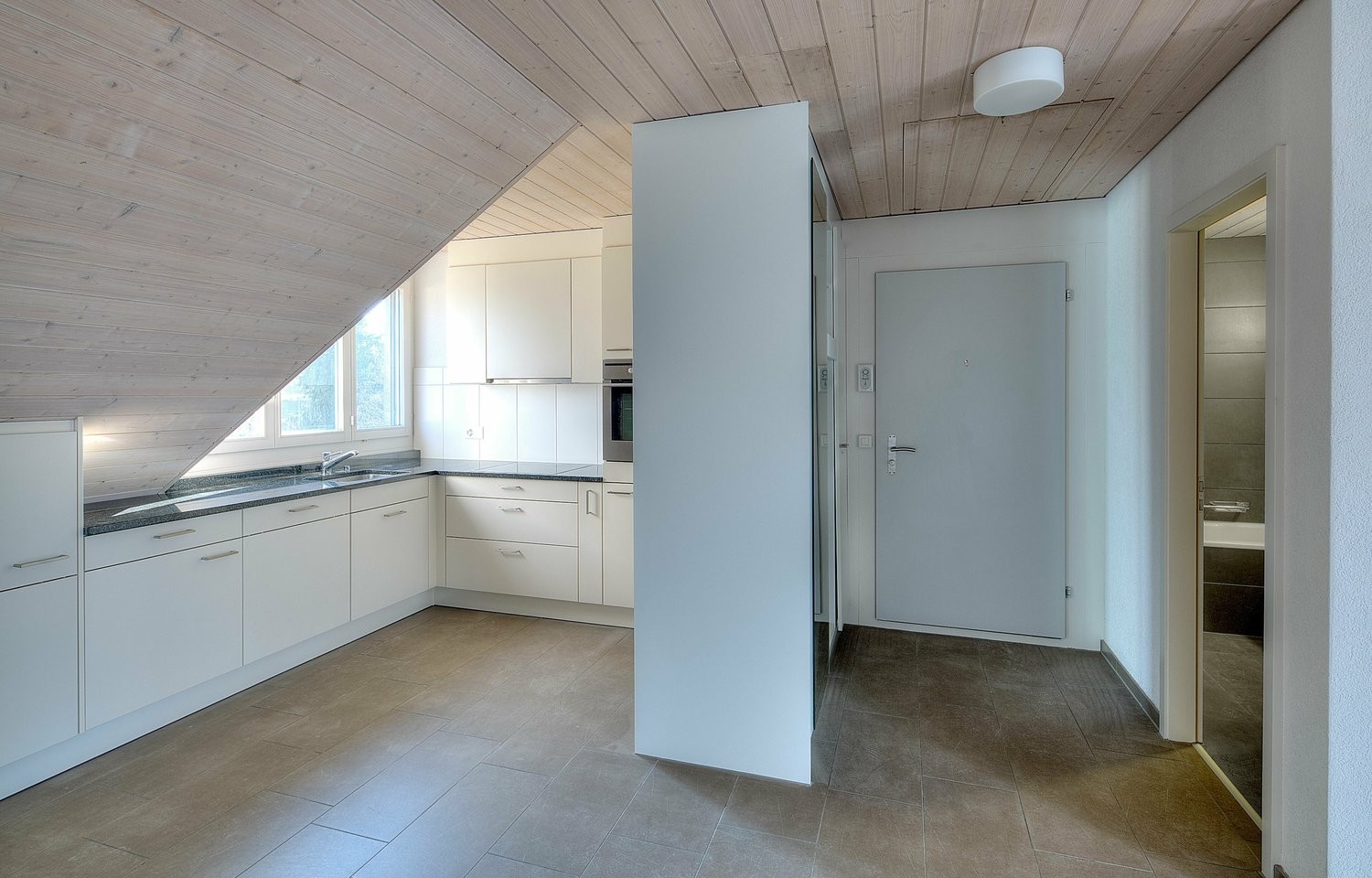 3 ½ pièces appartement au dernier étage