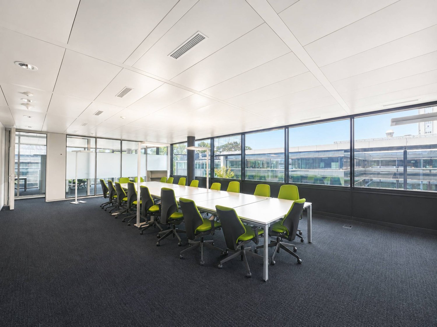 506m² ufficio, foto 4 di 7