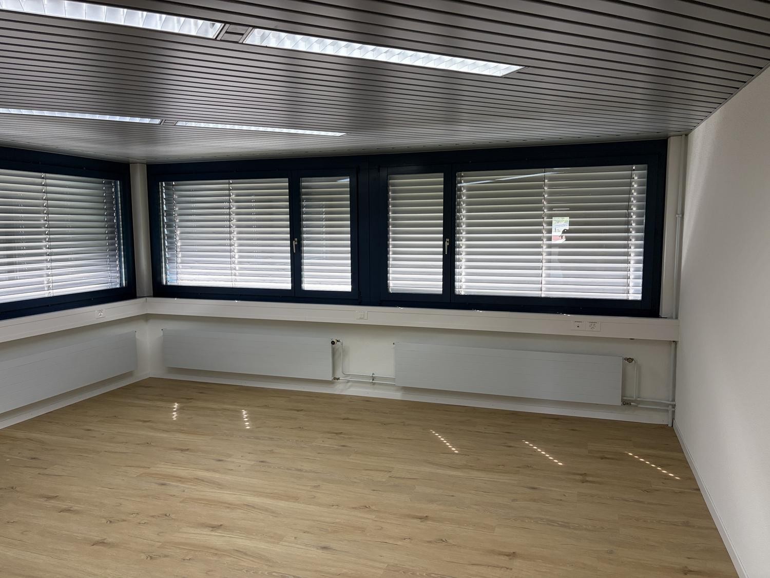 40m² office